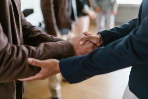 What is Blind Discounting: Get a Smarter Financing Alternative